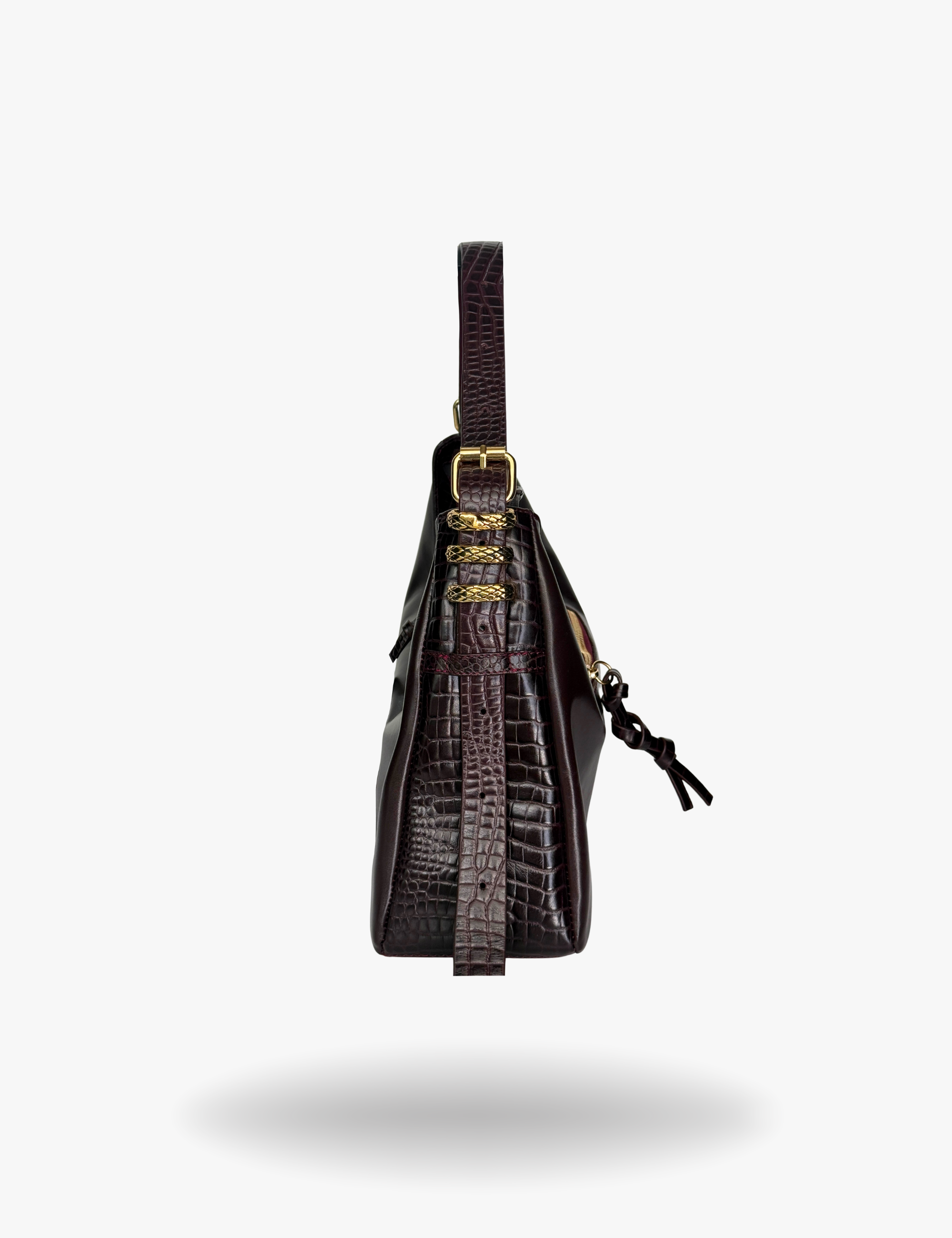 The Muse Oracle Hiss Black Cherry Smooth